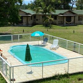 Haras Trevo de Ferro, Praia, Piscina e Campo, hotel u gradu 'Torres'