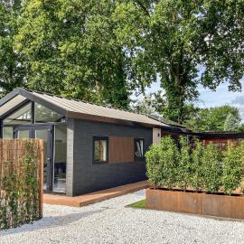 Stunning Home In Putten With Kitchen, Hotel in Putten