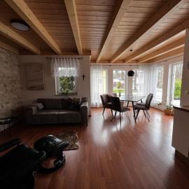 Villa Toskana Wohnung 2, hotel din Wackersdorf