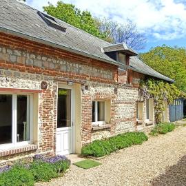 La Glycine Maison 1.5 km Veulettes sur mer, hotel u gradu 'Paluel'