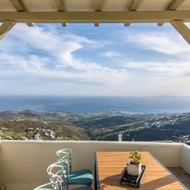 Apopsis Tinos View, hotel a Triandáros