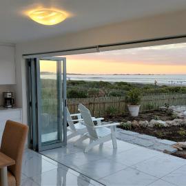 Soli Deo Gloria, Pearl Studio, hotel v mestu Paternoster