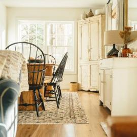 Cozy Cottage, Hot Tub, Fire Pit, 15min to Hudson and hiking, hotel in Catskill