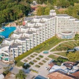 Laguna Beach Hotel, hotel u Albeni