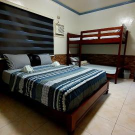 UNK'S HOUSE HOMESTAY, hotell i Panglao