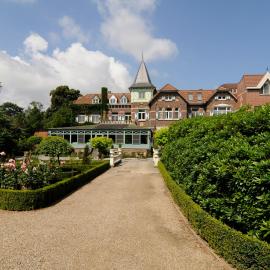 Kasteel Wurfeld, hotel en Maaseik