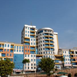 Tropical Plaza Apartments