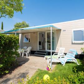 Holiday Home Garda Suite Deluxe by Interhome, hotel di Rivoltella