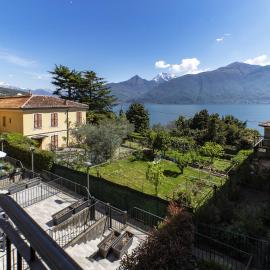 Lake View Apartment Studio Vacation Station โรงแรมในAcquaseria