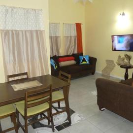 Southern Haven Guesthouse, hotel a Laborie