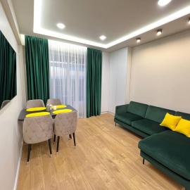 Cozy apartment in a very developed area!