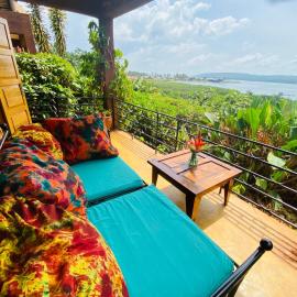 Home On The Nile water front Cottage, hotel sa Jinja