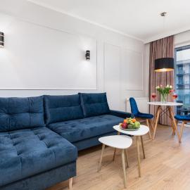 Wellness Resort Apartments Dziwnów Riverfront by Noclegi Renters, ξενοδοχείο σε Dziwnów