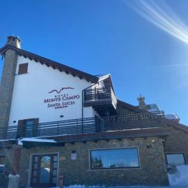 Hotel Monte Campo, hotel u gradu 'Capracotta'