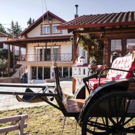 Ολοκληρη Βιλα Xrisafis, hotel a Edessa