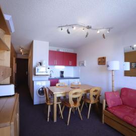 Appartement 4 pièces, 8 couchages à 300m des pistes - Auris en Oisans - FR-1-297-46, hotel v destinaci Auris