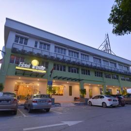 Hotel Pintar, hotel di Parit Raja
