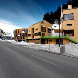 Rifugio Galtür - die 2 Ferienhäuser – hotel w mieście Galtür