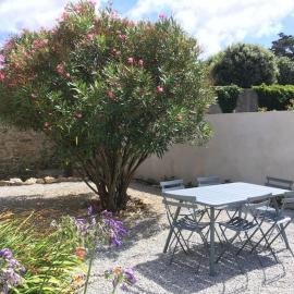 Maison calme avec jardin au centre de Le Palais, proche plage