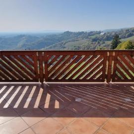 Wine Panorama house โรงแรมในยาสเตรบาร์สโก