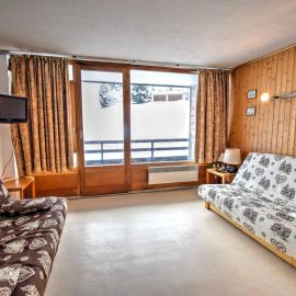 Studio avec balcon exposé sud-ouest, parking et animaux admis à 300m du centre - FR-1-524-84