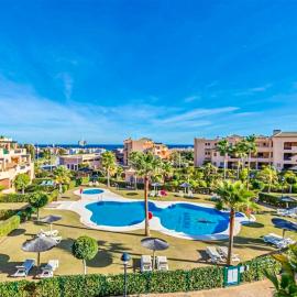 Casares Beach Doña Julia Golf Garden Pool Apartment By M&M, hotel in Casares