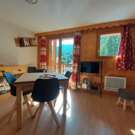 Appartement avec vue à Molines au coeur du Queyras