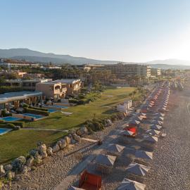 Aquila Rithymna Beach, khách sạn ở Adelianos Kampos