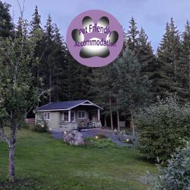 Satukurki-vierasmaja - Simple and Cute Cabin: Sastamala şehrinde bir otel