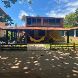 Vila Japaraiso-Casa Amarela Próxima ao mar, hótel í Japaratinga