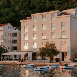 Hotel Pleter, hotel em Omiš