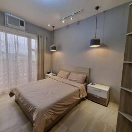 Cozy studio 5 min walk from Ayala, Cebu Business Park