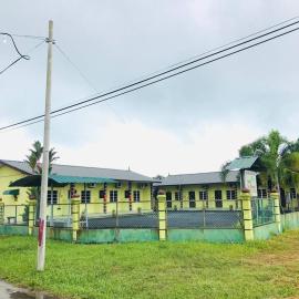 Chalet Sri Damai, hotel a Kampong Pengkalan Maras