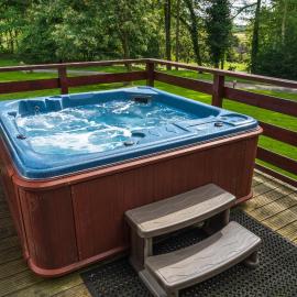 Lady Galloway 29 with Hot Tub