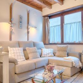 Saplan Real Estate CARLAC, hótel í Les