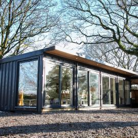 Bird House - Sleep with the Owls!, hotelli kohteessa Carlisle