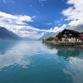 CHALET ROMANTICA BEST VIEW BEST LOCATION 2-7 persons!, hotel en Brienz