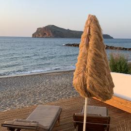 Esperanto seafront studio