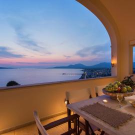 Villa Itis Superb Residence with Balcony & Panoramic View, hotel i Neapoli Voion
