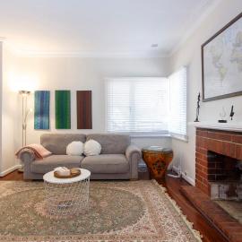 Home Away - 2 Bedroom Cottage, hotel sa Bicton