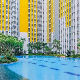 Apartemen The Springlake Summarecon by Cheapinn, hotel em Rawabugel