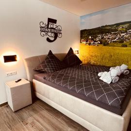 Haus Maensel, hotel en Kelberg