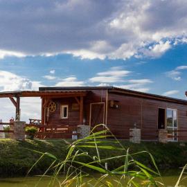NOCLEGI AGRO-RELAX, hotel a Kozielice