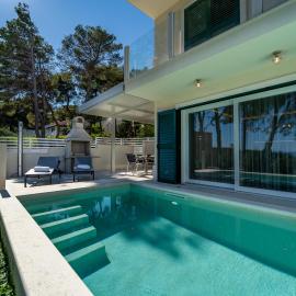 Villa Nina, hotel di Sumartin
