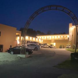 Hotel Restaurant Hesch, отель в городе Gabersdorf