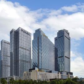 Sanding New Century Grand Hotel Yiwu: Yiwu şehrinde bir otel