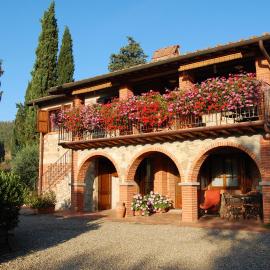 Poggio Ugo, hotel em Bucine