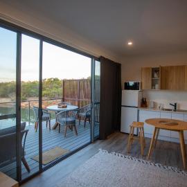 The WABi Cabin - Perfect Couples Retreat, Hotel in Wilyabrup