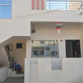 SARDAR HOME STAY, hotel a Garudeshwar