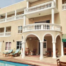 Summer Grove Villa, hotel v destinácii Kololi